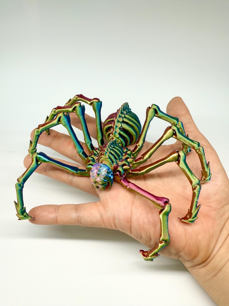 Articulated 3D Printed Spider Fidget Toy – Posable PLA